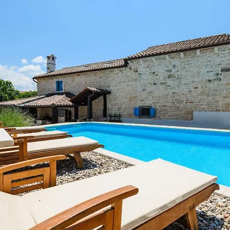 With Private Pool Suna * Višnjan