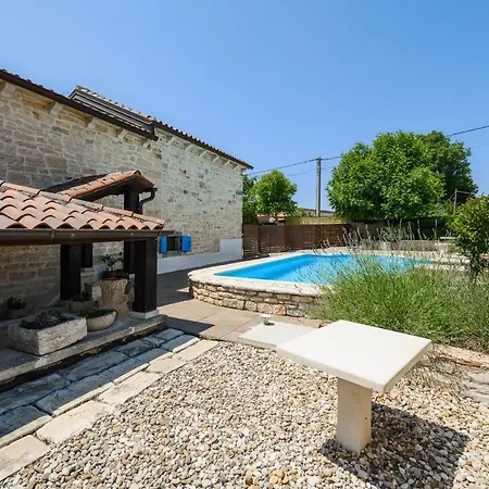 بيت للعطل With Private Pool Suna